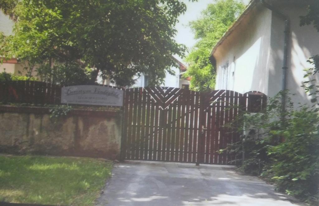 דירות Sárospatak Borostyan 20 Vendeghaz מראה חיצוני תמונה